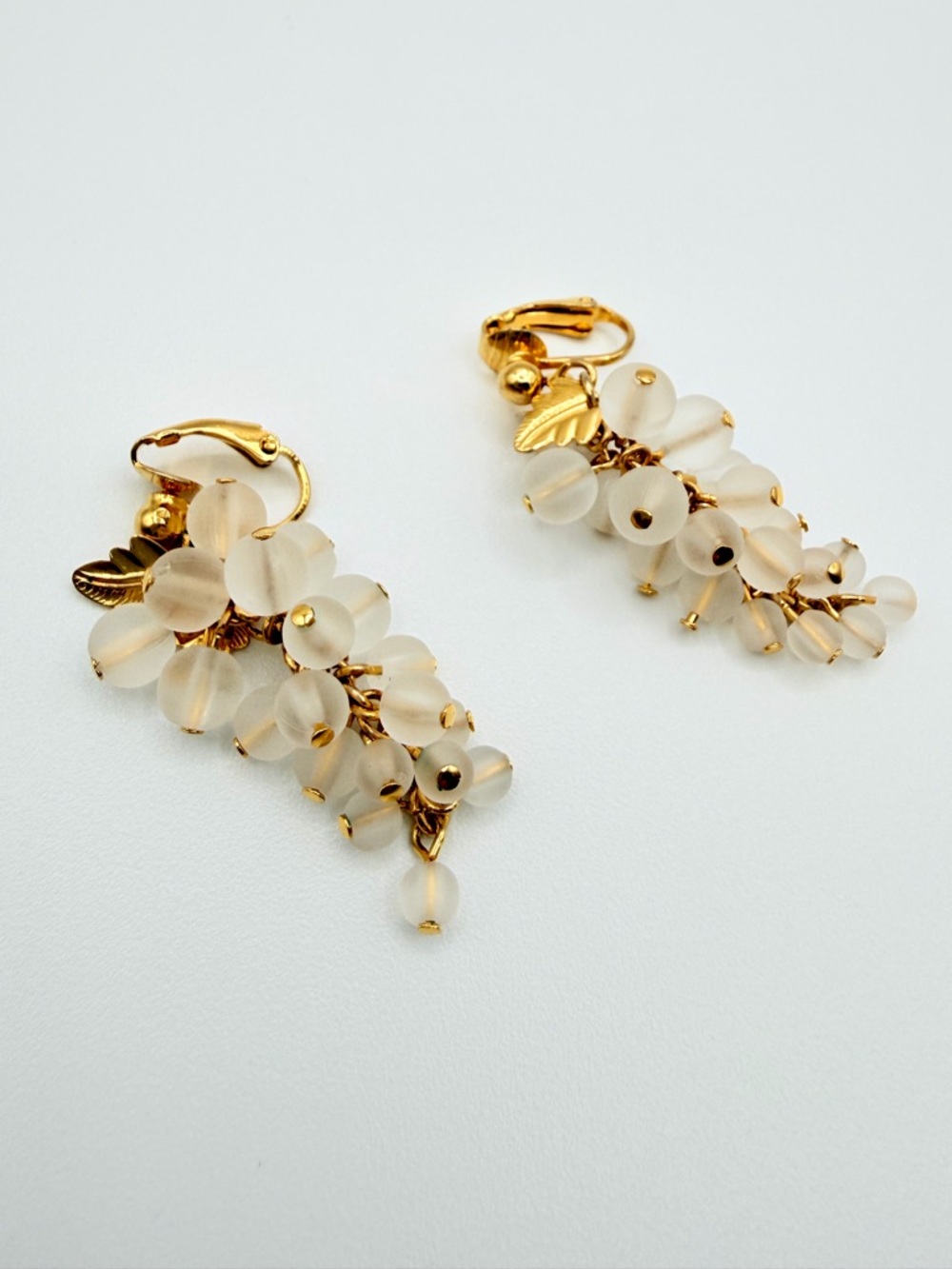 Vintage Frosted Bead Cluster Clip-On Earrings Gold Grapes Style